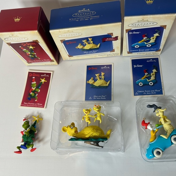 Dr. Seuss Keepsake Ornament Set of 3 The Grinch Christmas Hallmark Keepsake NEW - Picture 4 of 7